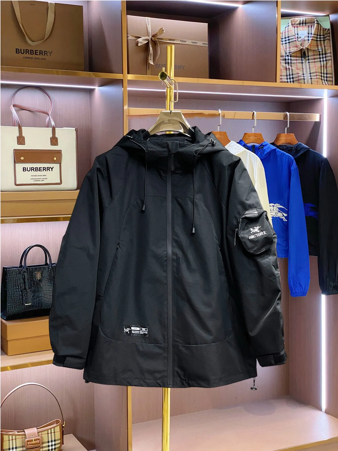 Same Style， ， 2026 New Arrival ，Original Premium Breathable ， ， ， Quality。 ， Sizes：M～3XL，